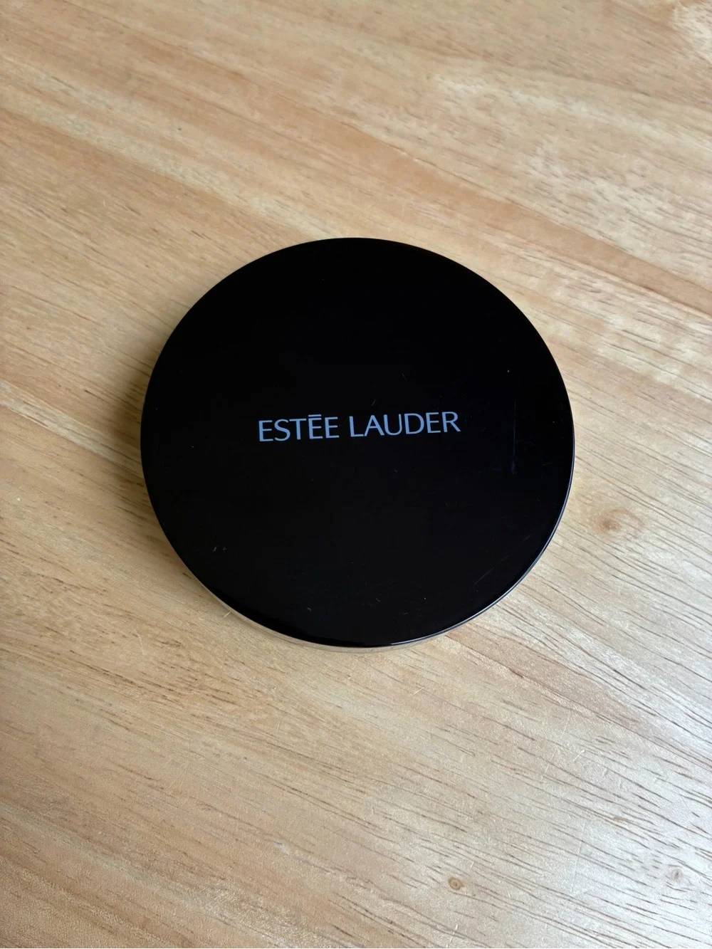 Estée Lauder Perfecting Pressed Powder - Light Medium (0.28 oz / 8g)